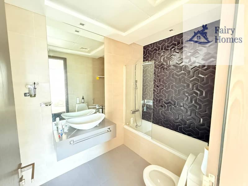 FULLY FURNISHED/CLOSE KITCHEN/NICE VIEW - Image 8