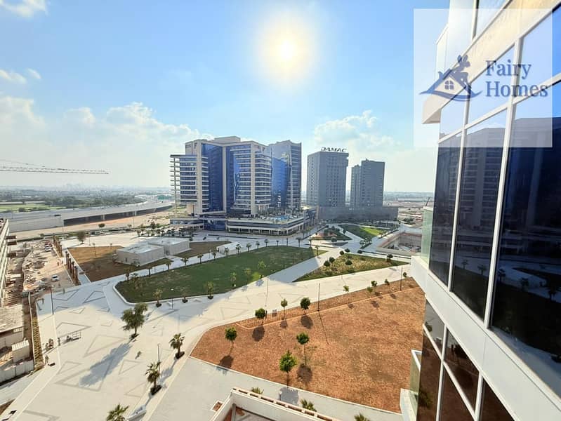 FULLY FURNISHED/CLOSE KITCHEN/NICE VIEW - Image 11