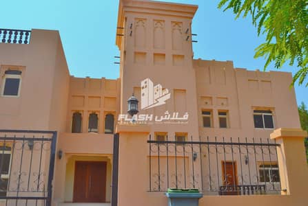 SPECTACULAR 5BR BEACH-FRONT VILLA I DREAM PRICE SPECTACULAR 5BR BEACH-FRONT VILLA I DREAM PRICE