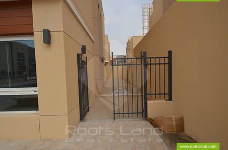 4 Bedroom Villa for Rent in Al Barsha, Dubai - Well maintained Spacious Beautiful in Villa Lantana 4 Bedroom Villa for Rent in Al Barsha, Dubai - Well maintained Spacious Beautiful in Villa Lantana