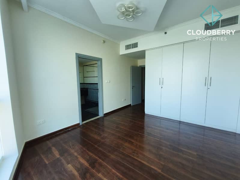 Unfurnished | Golf Course View | Near Metro