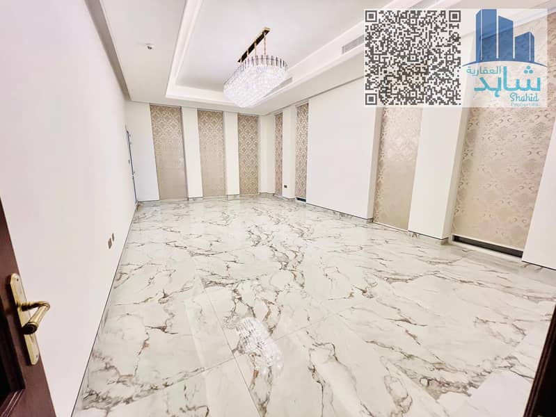 10 135cdd06-5e64-43a5-98f0-19114e12694a. jpeg