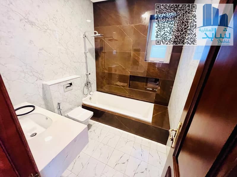 15 2898cd3a-7795-44e1-880e-d460b4e225cf. jpeg