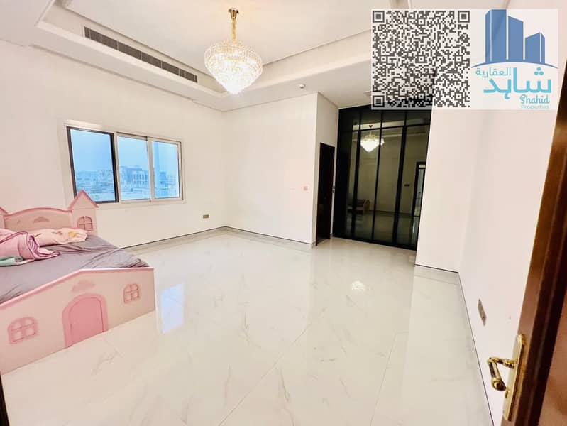 25 e9f7e3c8-8edf-46b5-b155-0170c6d65f35. jpeg