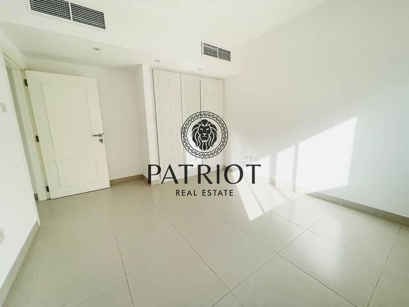 4-Bedroom + Maids Room Villa for Rent In Gated Community - Image 18