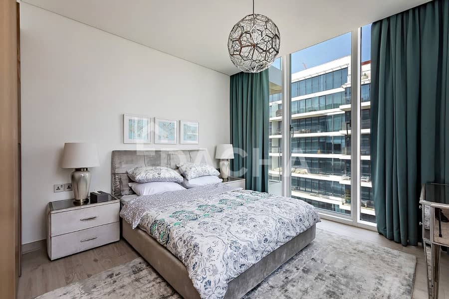 New Listing | High Floor | Sea View | Vacant - Image 13