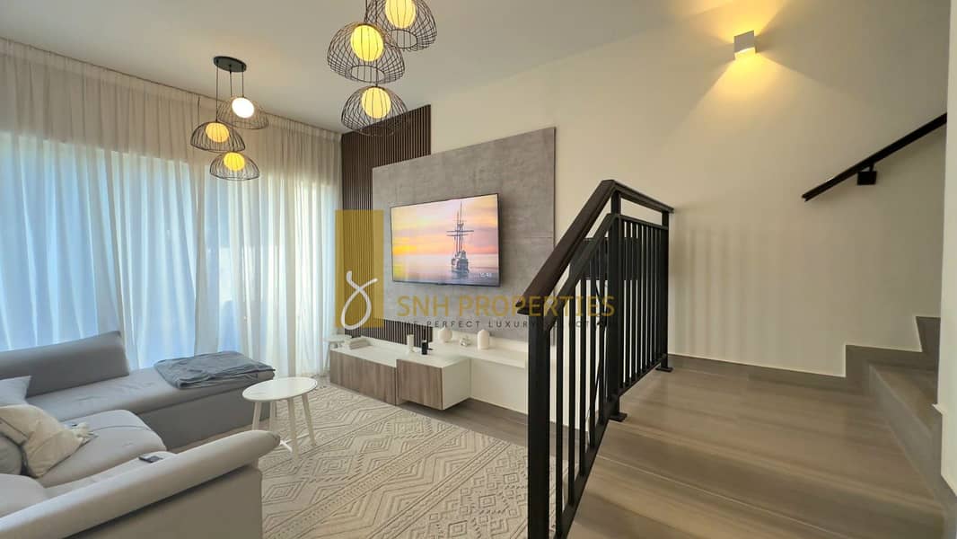 VACANT & FULLY FURNISHED | MAID ROOM + STORE ROOM | FULLY UPGRADED