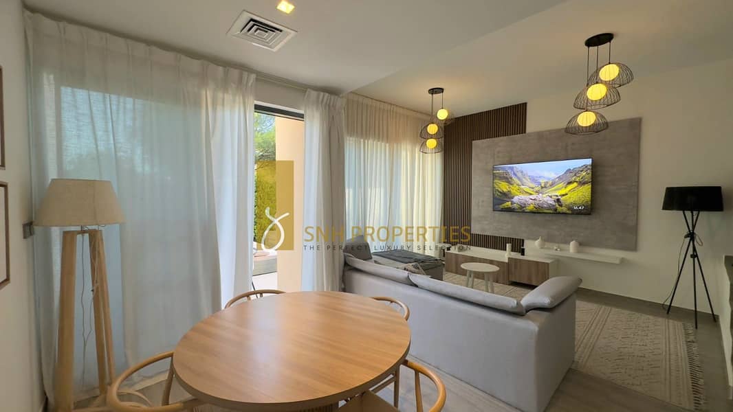 VACANT & FULLY FURNISHED | MAID ROOM + STORE ROOM | FULLY UPGRADED