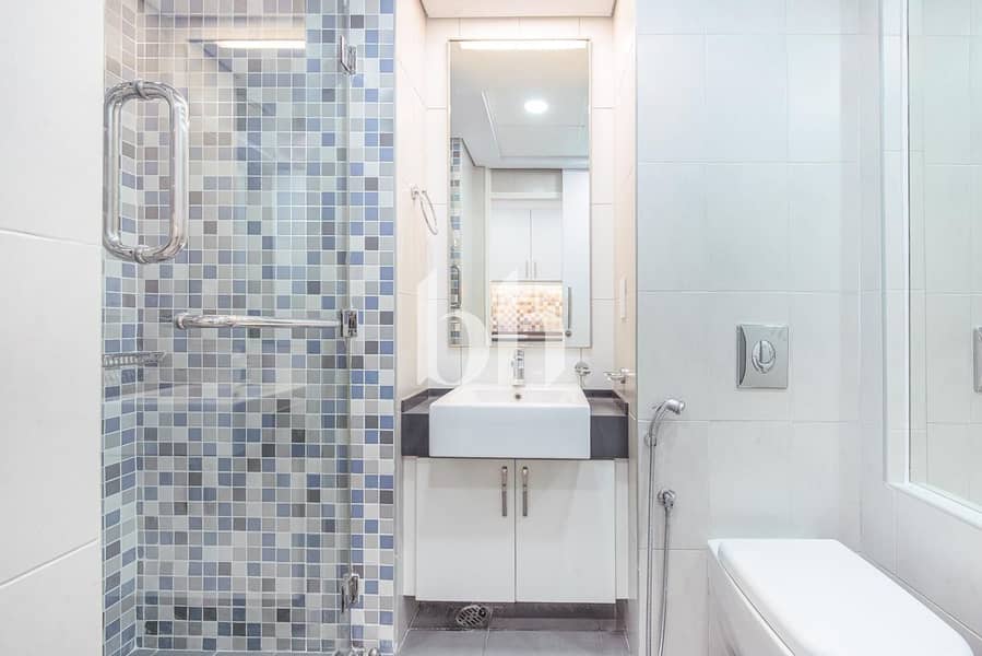 Water Front | Furnished | Terrace | Vacating soon - Image 7