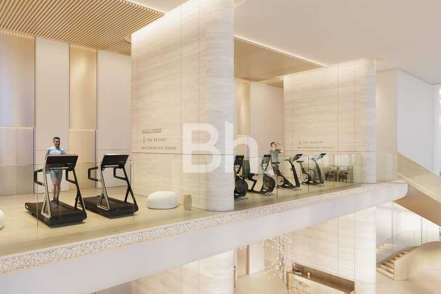 Ultra-Luxury Branded| Private Pool| Iconic Views