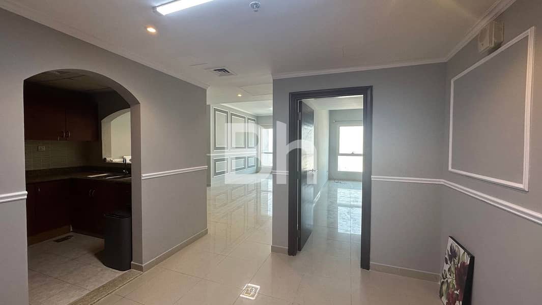 Fully Upgraded | Amazing View | Vacant | High Floor - Image 6