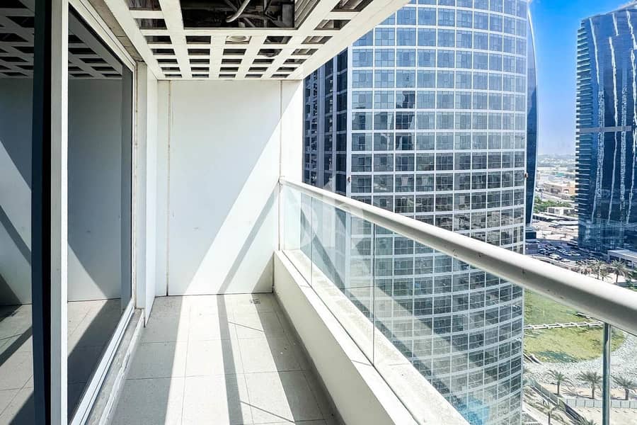 Unfurnished | upgraded plus Maid | Ready to move - Image 7