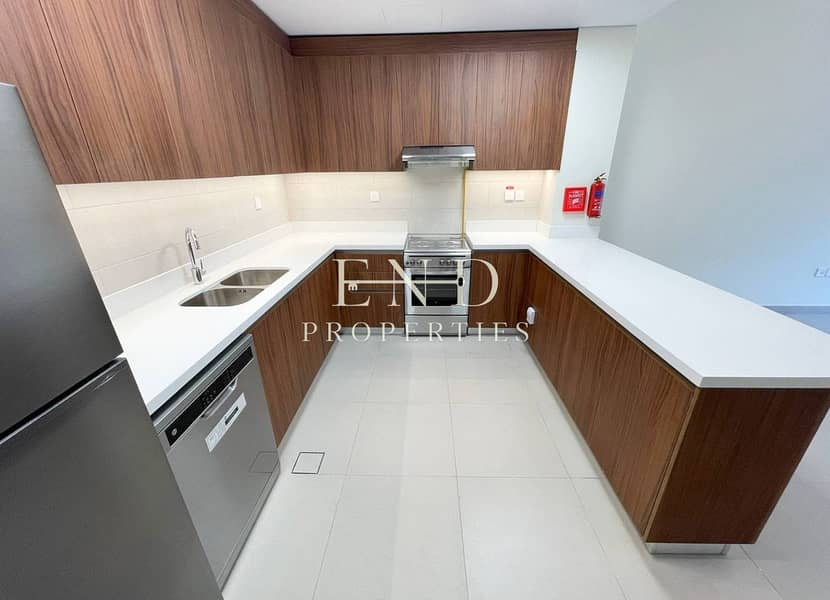 New Build | Steps to Metro | Vacant | Call NOW