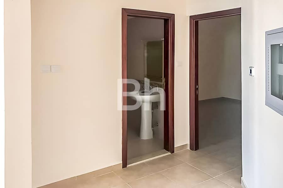 Accessible Floor | Spacious 3-Bed | Indoor Pool