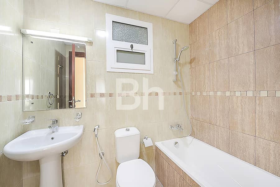 Accessible Floor | Spacious 3-Bed | Indoor Pool