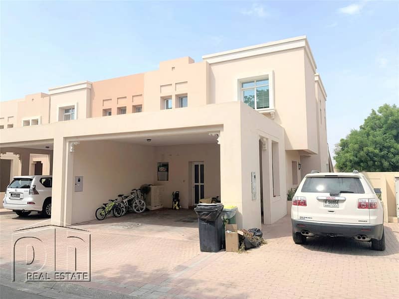 Immaculate | 3 Bedroom | Lake Views Immaculate | 3 Bedroom | Lake Views