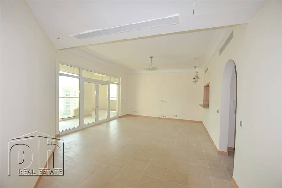 Stunning Apartment | Great Views | Multiple Cheques