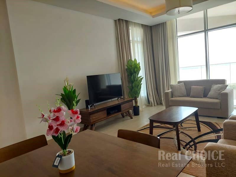 Skyline Serenity | Waterfront Views | Exquisite Skyline Serenity | Waterfront Views | Exquisite