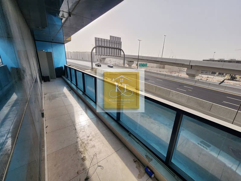 Chiller Free!!3 BR+ Huge Balcony!! Amaizing Facilities!!Family Only!!