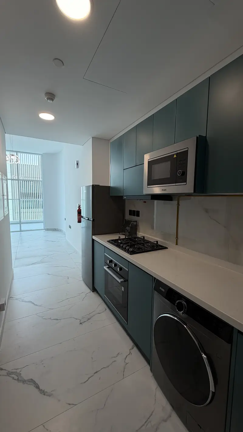 Brand New Studio | High floor