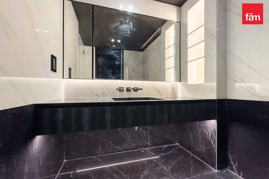 Pay 25% to move in | Luxury 2 Br. with Canal view - Image 19