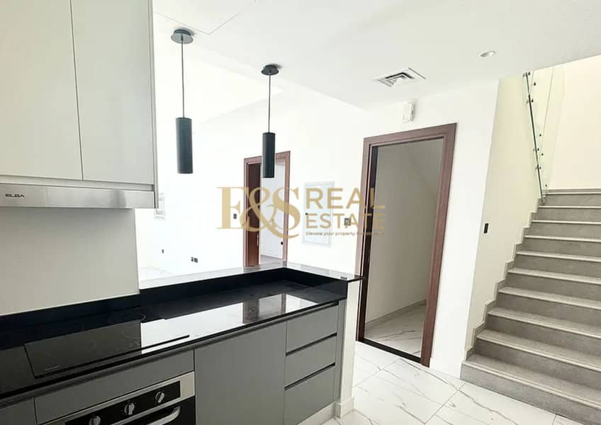 Park View | Vacant | 4 Bedroom + Maid | Corner Unit | Modern Design