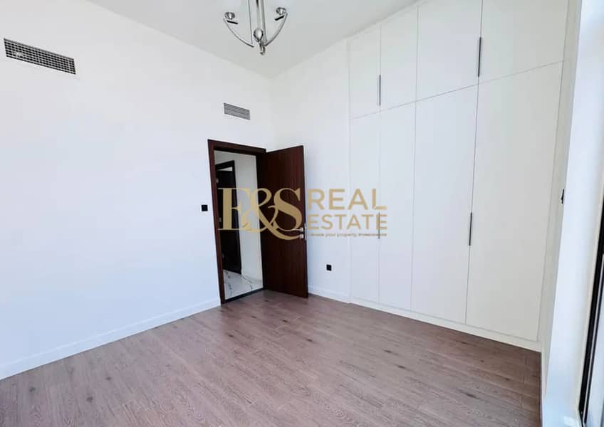 Park View | Vacant | 4 Bedroom + Maid | Corner Unit | Modern Design - Image 8