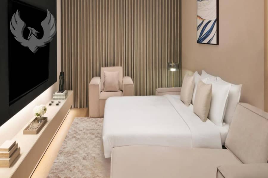 Skyline Living, Panoramic View, Club Lounge Access - Image 13