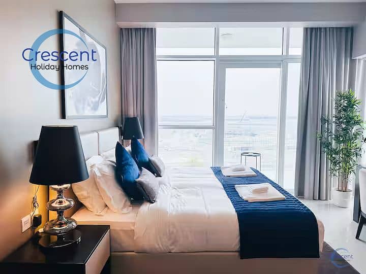 Stylish Studio | Damac Hills |Furnished & Prime Location - Image 8