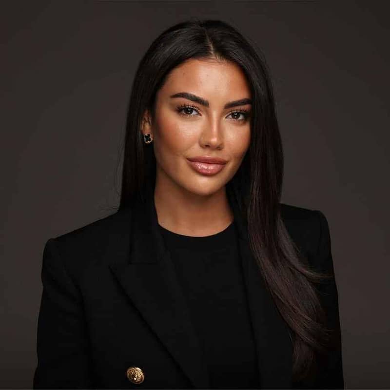 Leyla Elsayed Leyla Elsayed