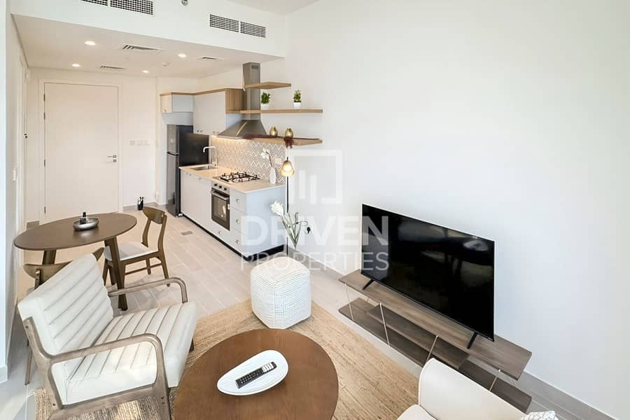 Fully Furnished | Vacant Unit | Open View