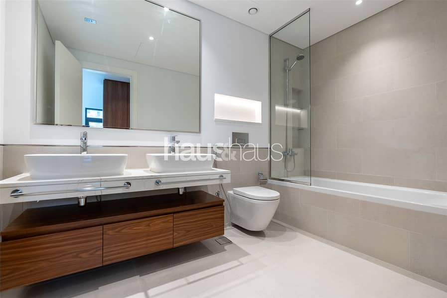 Spacious Unit | Large Outdoor Terrace | Brand New