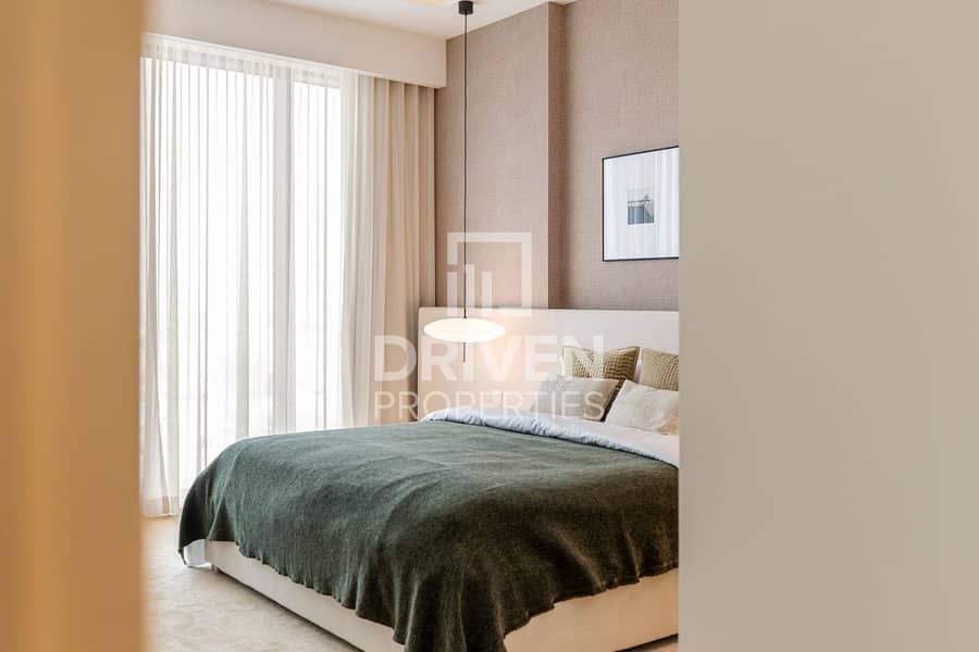 Lavish | Upgraded and Furnished | Canal View - Image 12