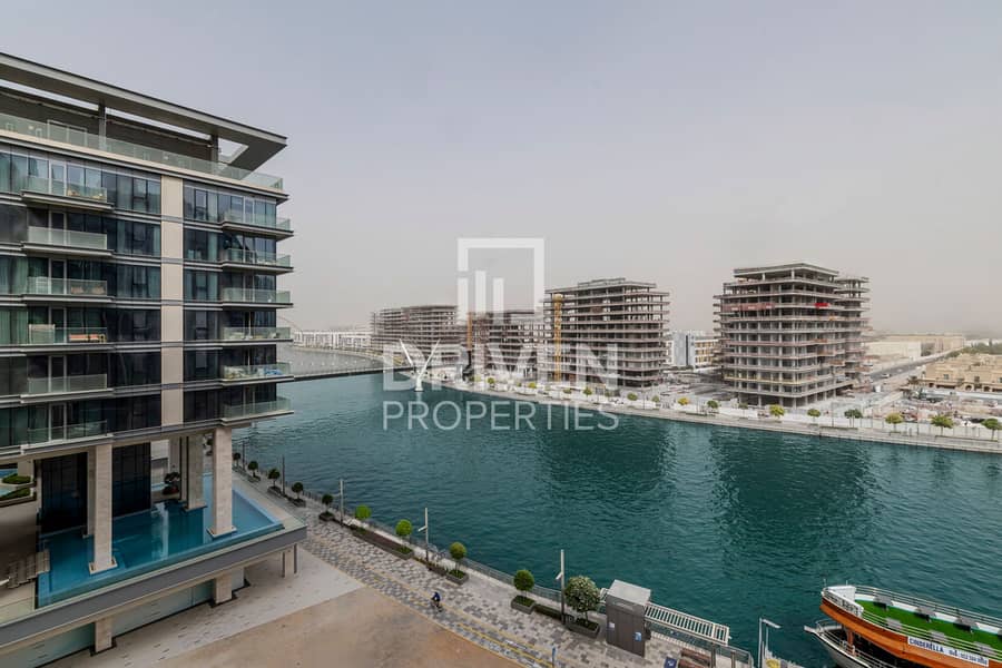 Lavish | Upgraded and Furnished | Canal View - Image 27