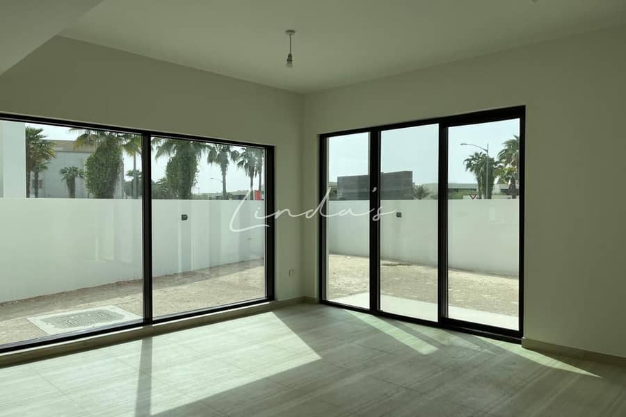 Brand New | Entertainment Suite | Private | Golf - Image 9