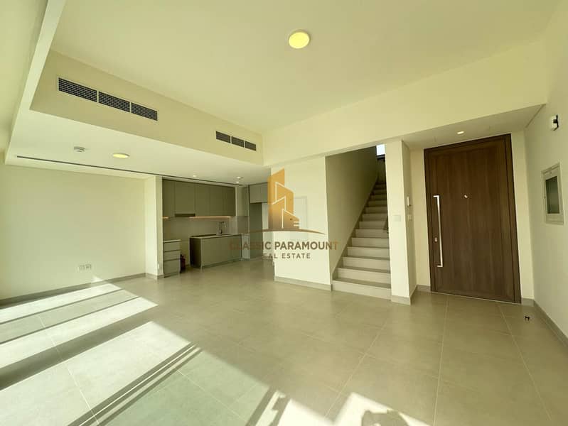 Prime Location | Near Amenities | Single Row - Image 6