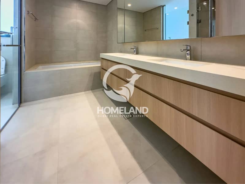 Green Belt | Vacant Ready to move in | Brand New - Image 21