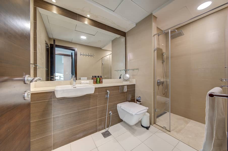 Full Marina View l High Floor l Spacious Lay Out - Image 11