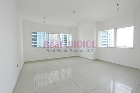2 Bedroom Flat for Sale in Dubai Marina, Dubai - Great Deal | Exclusive 2BR Apt | Partial Sea View 2 Bedroom Flat for Sale in Dubai Marina, Dubai - Great Deal | Exclusive 2BR Apt | Partial Sea View