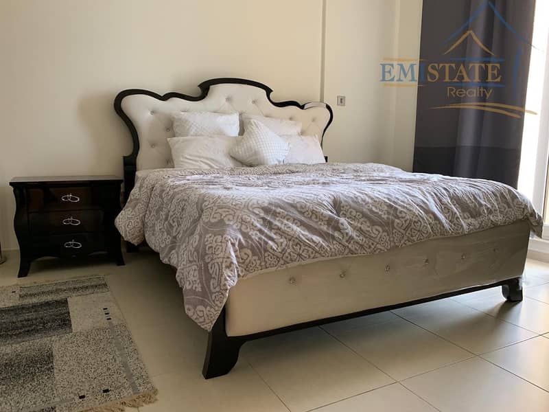 28 Furnished Luxurious 3 BR | Sky Tower & Canal view | Balcony