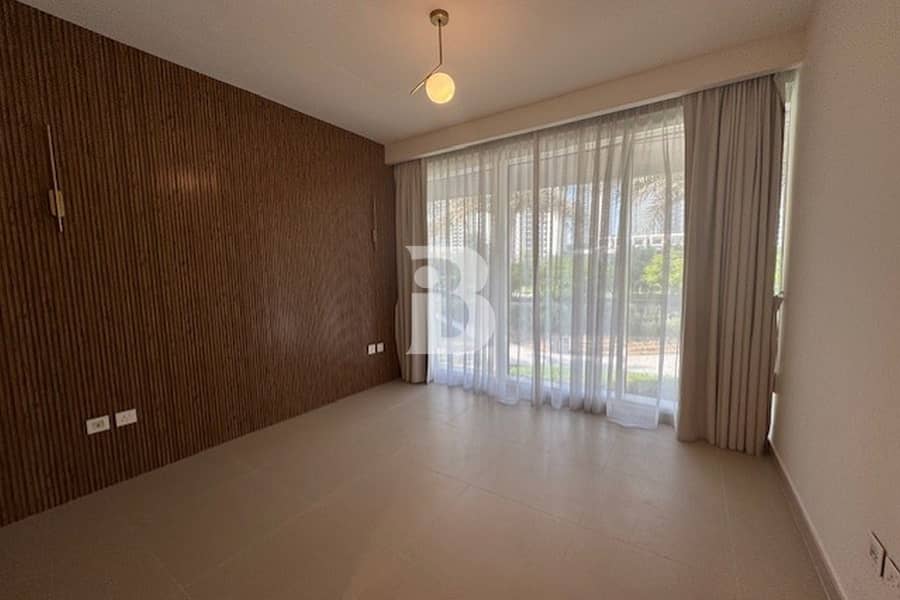 CORNER TOWNHOUSE |SPACIOUS |SERENE |TROPHY ASSET - Image 13