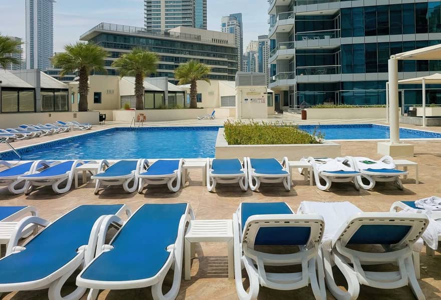 1 BD in Bay Central with the Iconic Marina Views