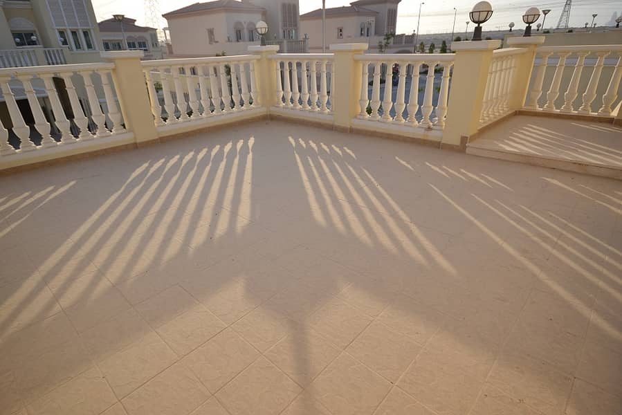 13 Large Terrace. JPG