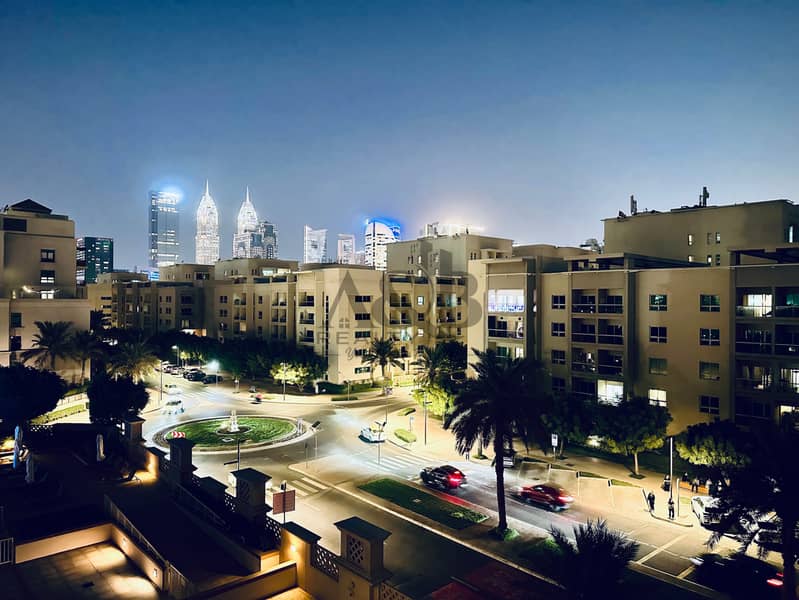 HUGE LAYOUT | POOL AND LAKE VIEW | LOW FLOOR - Image 22