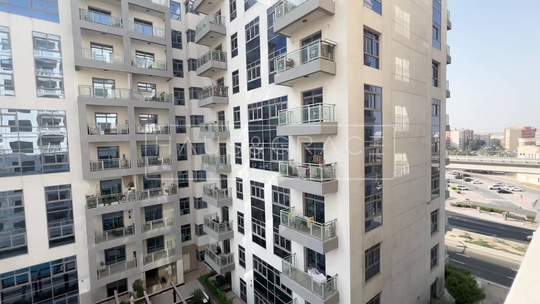 NEXT TO METRO SPECIOUS 2BR APT READY TO MOVE IN - Image 22