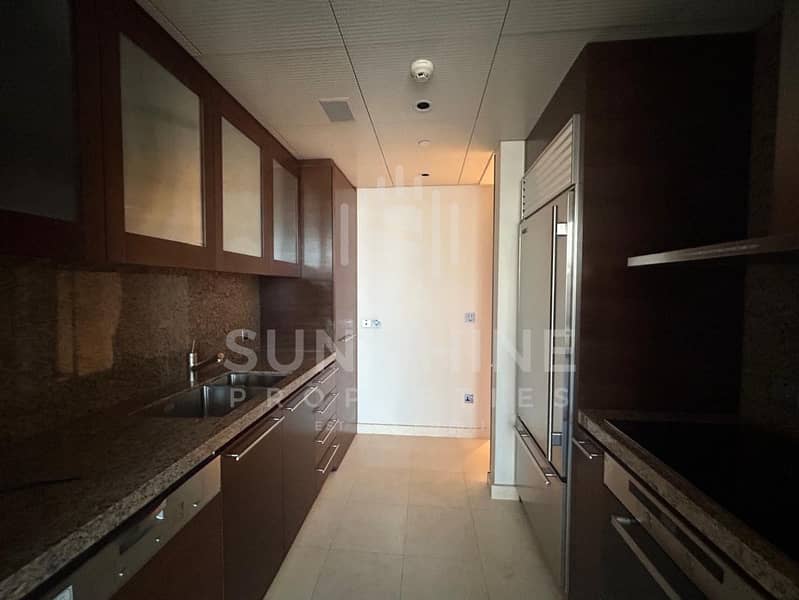 Single Lift Access | Fountain View | vacant - Image 7