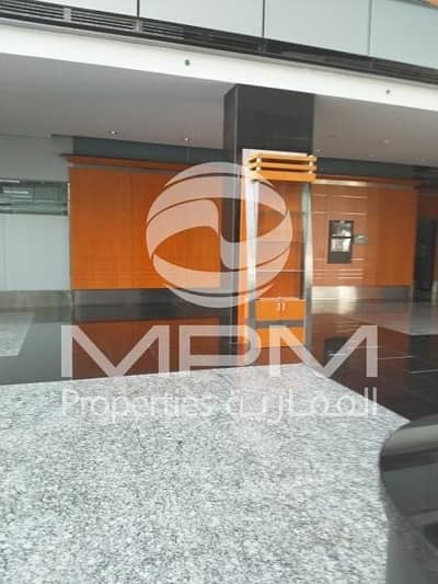 1 Month Free | KIOSK | 2 Parking | 4 Chqs 1 Month Free | KIOSK | 2 Parking | 4 Chqs