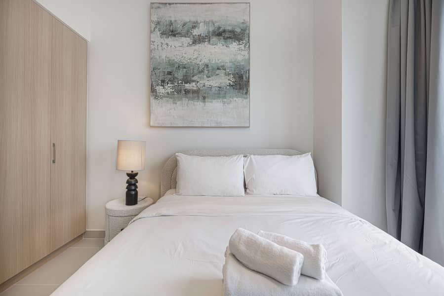 Monthly Rental | 3 BDR + MAIDS | Community and Burj View - Image 23