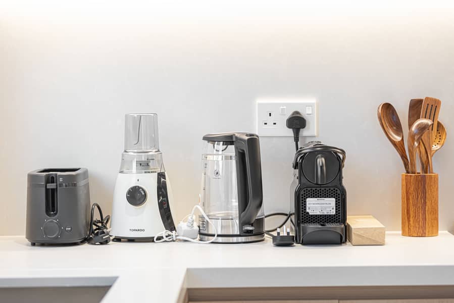 Monthly Rental | 3 BDR + MAIDS | Community and Burj View - Image 40