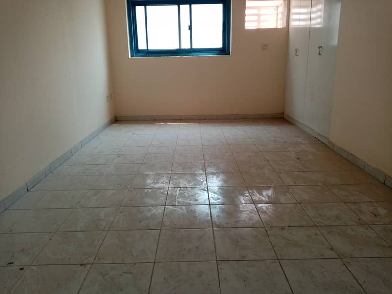 Квартира в Аль Касимия, 2 cпальни, 22000 AED - 4305441